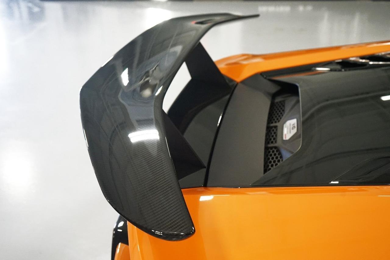 2021 Lamborghini Huracan EVO RWD Coupe (2)