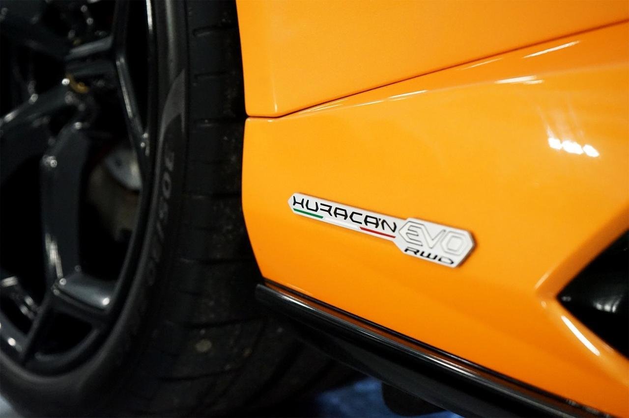 2021 Lamborghini Huracan EVO RWD Coupe (8)