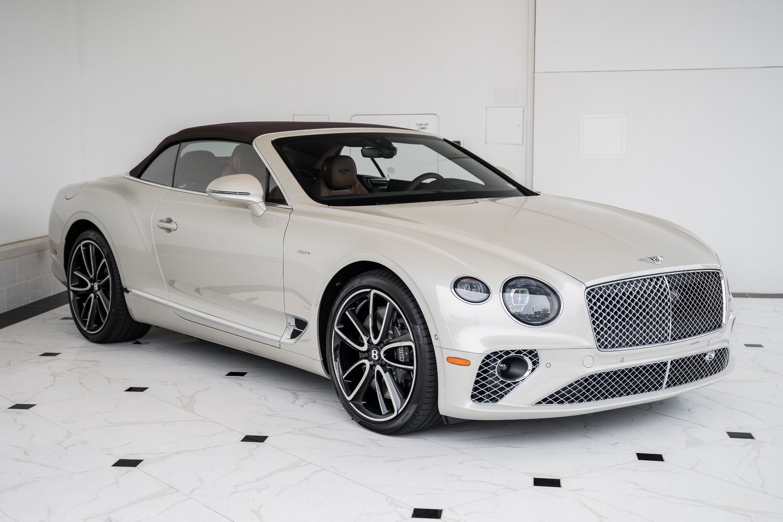New-2023-Bentley-CONTINENTAL-GTC-AZURE-V8 (16)