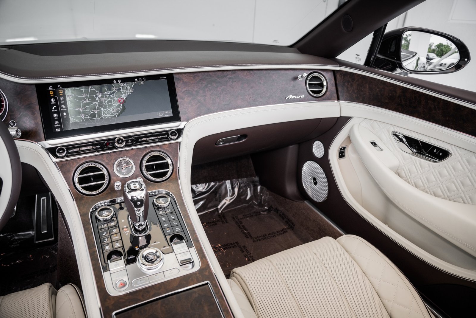 New-2023-Bentley-CONTINENTAL-GTC-AZURE-V8- (21)