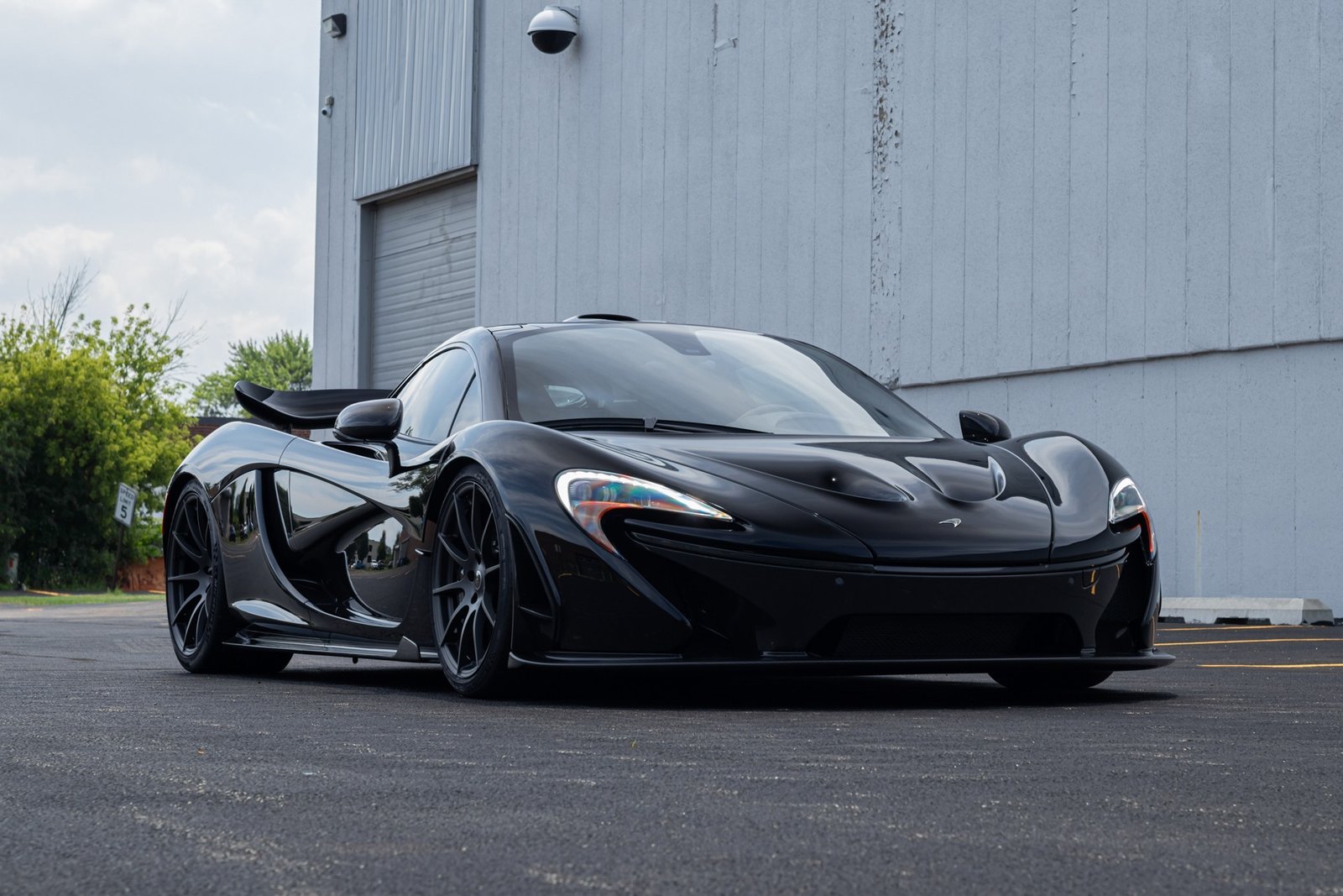 2014 McLaren P1 (33)