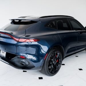 Used 2021 ASTON MARTIN DBX 550 For Sale