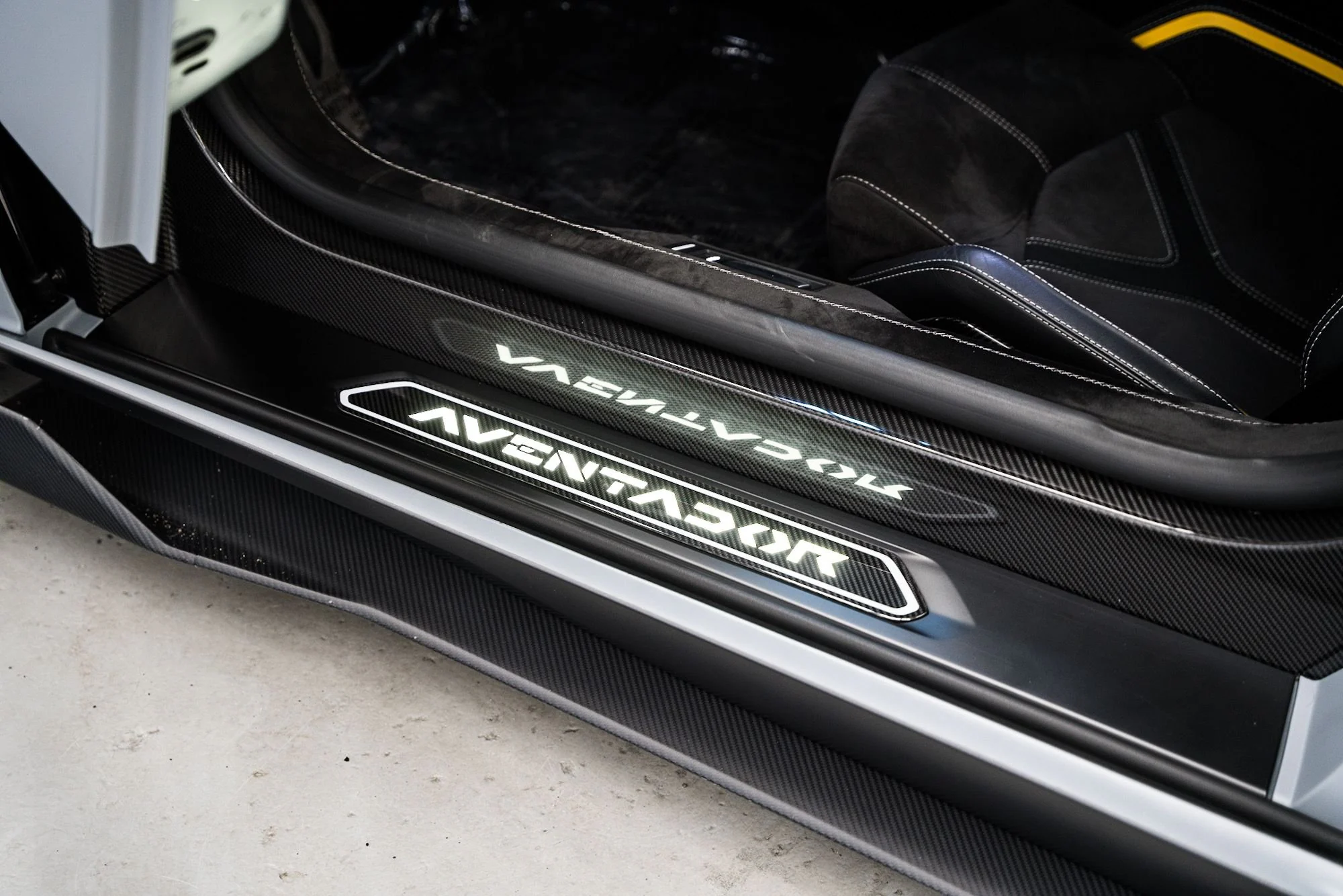 2022 Lamborghini Aventador Ultimae Coupe (25)