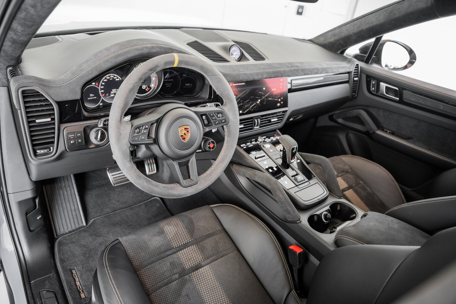 2022 PORSCHE CAYENNE COUPE TURBO GT (4)