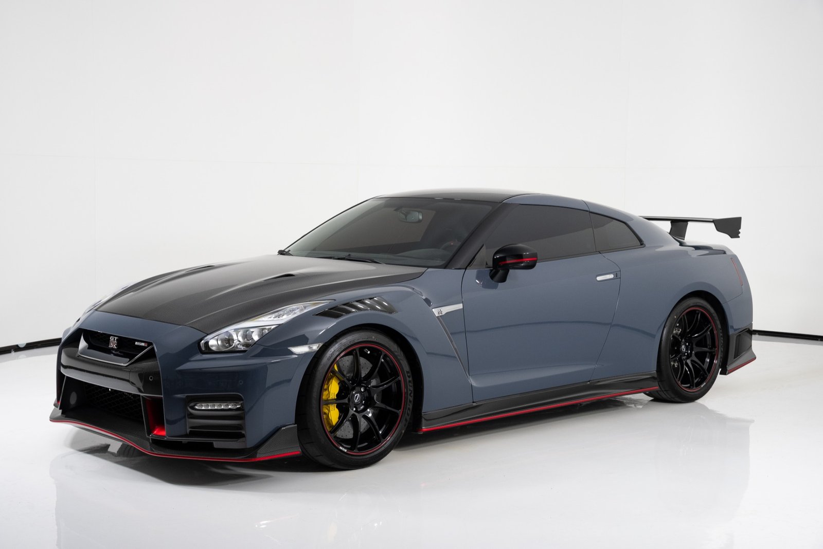 New 2021 NISSAN GT-R NISMO SPECIAL EDITION (2)