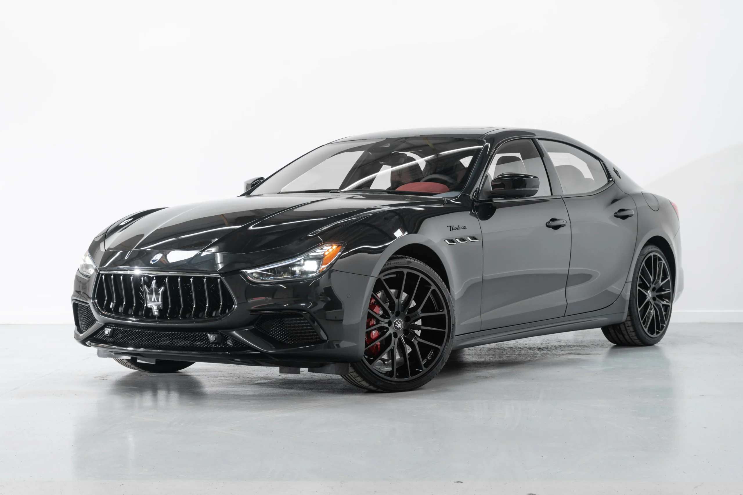 New 2022 Maserati Ghibli Modena Sedan (29)