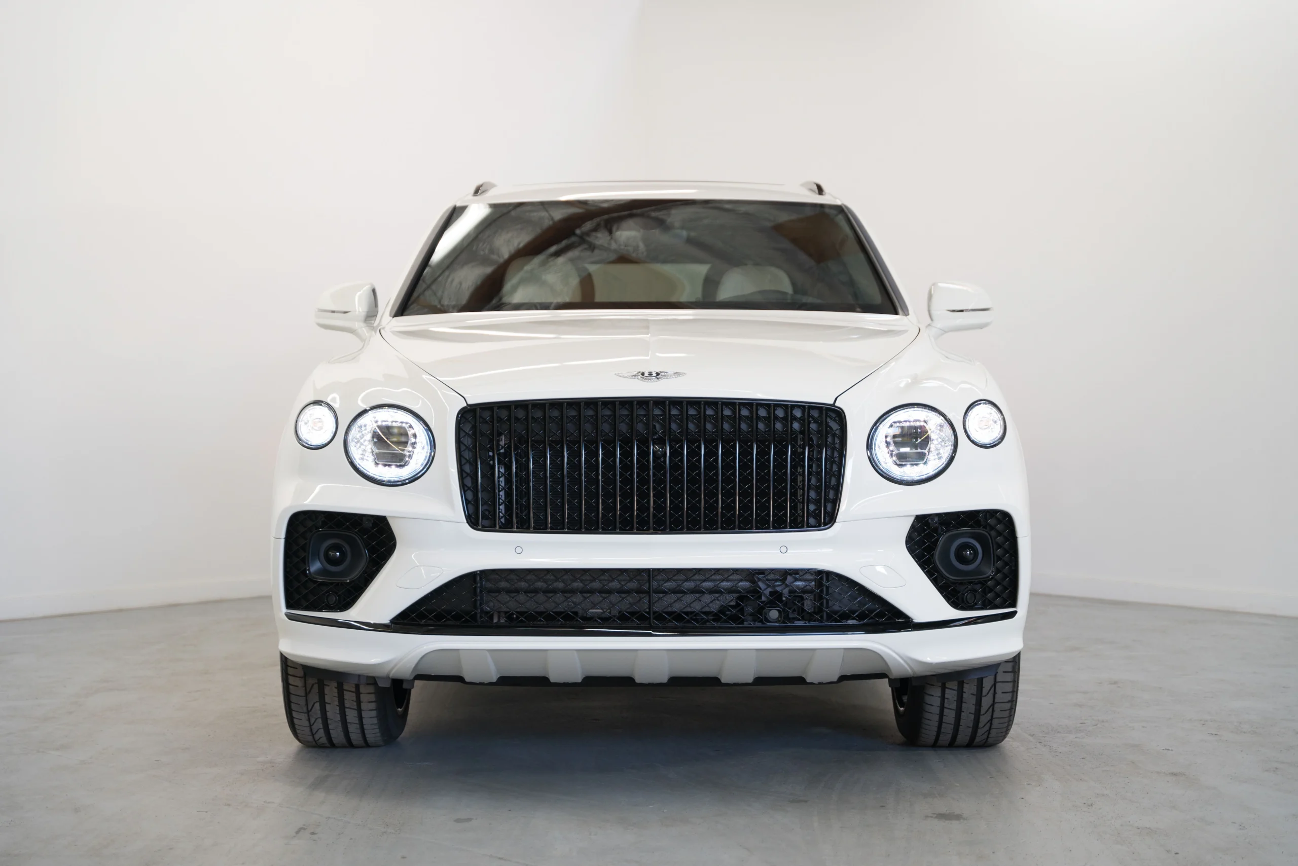 New 2023 Bentley Bentayga EWB Azure suv