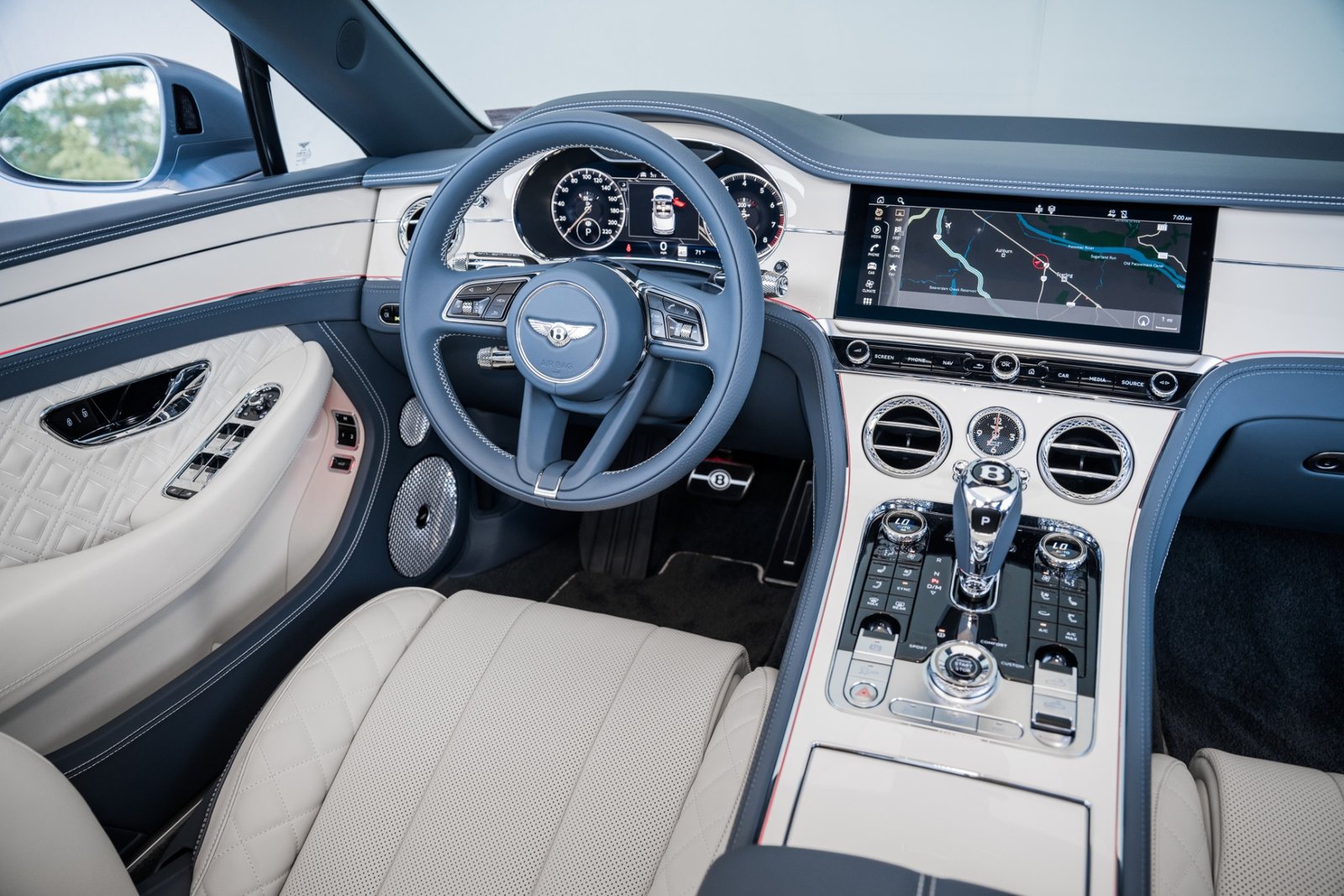 New-2023-Bentley-CONTINENTAL-GTC-AZURE (21)