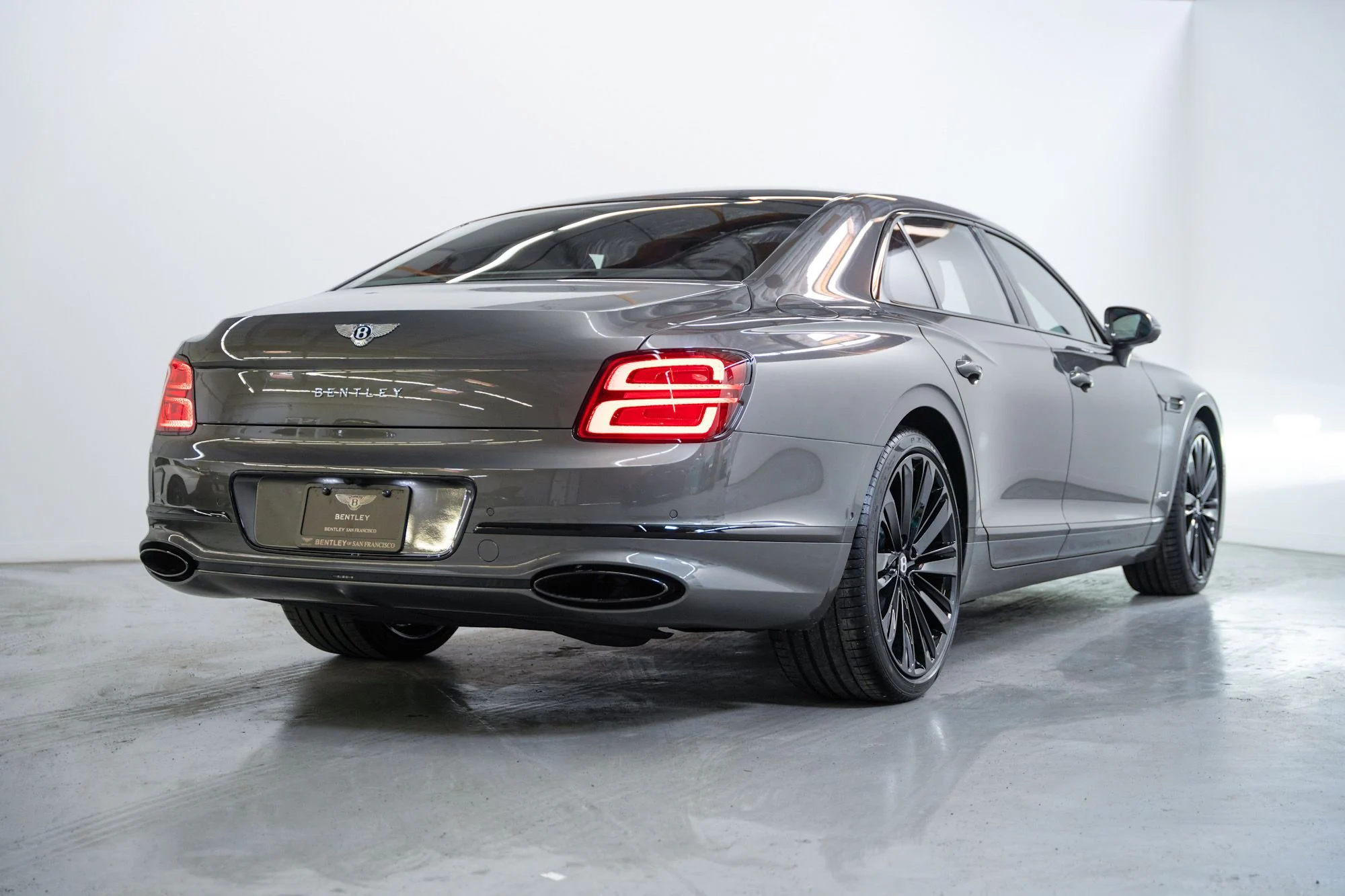 New 2023 Bentley Continental Flying Spur Speed sedan (5)