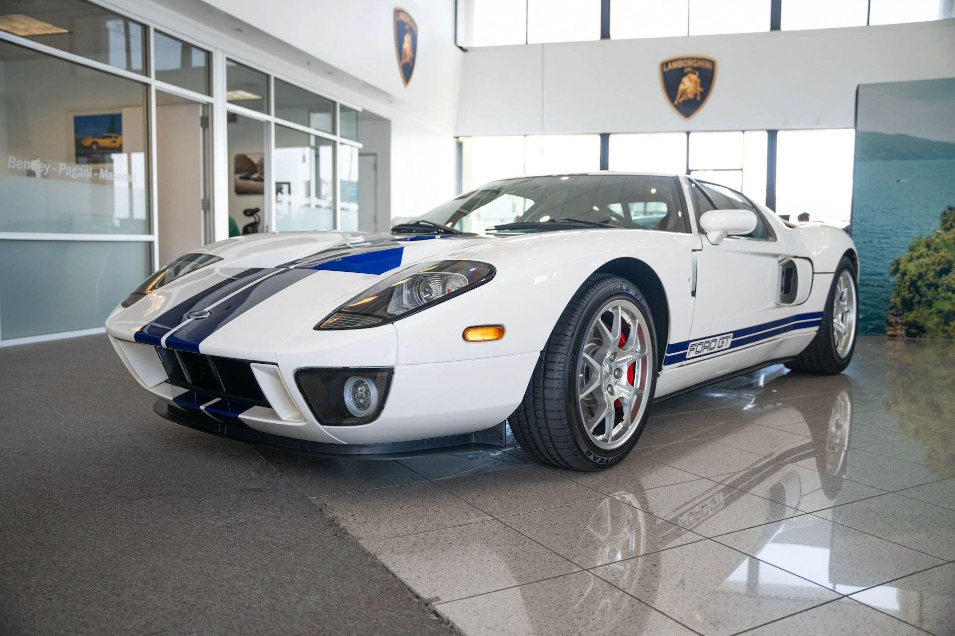Used 2006 Ford GT coupe (51)