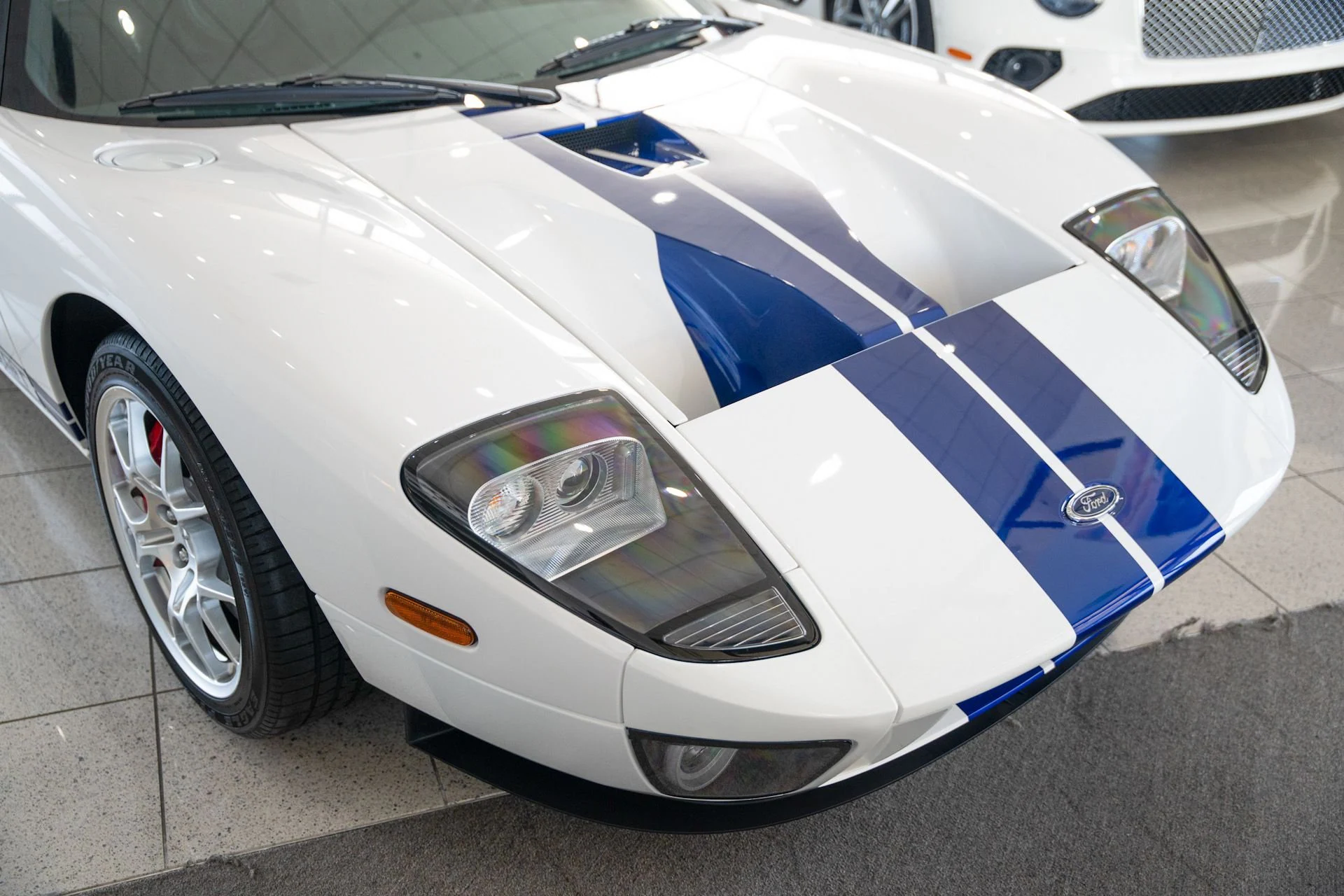 Used 2006 Ford GT coupe (7)