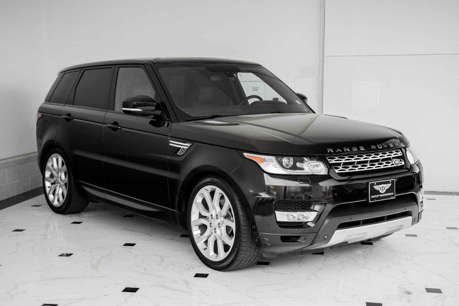 Used 2014 Land Rover Range Rover Sport 30L V6 Supercharged HSE (1)