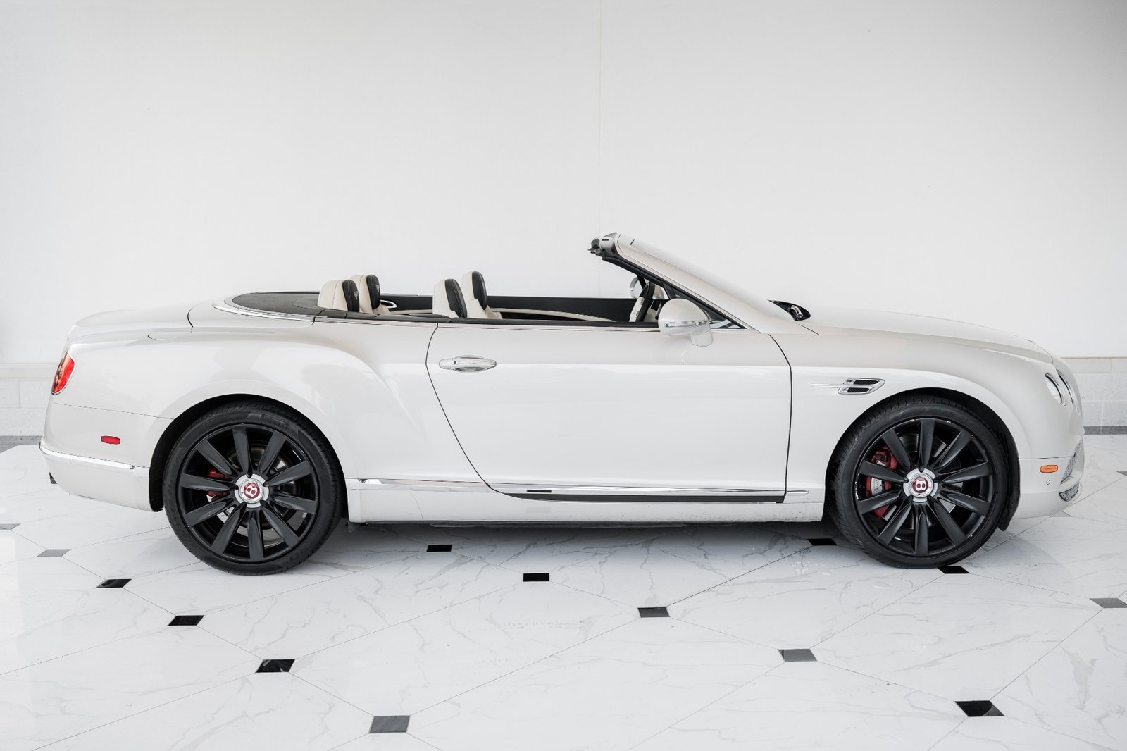 Used 2016 BENTLEY CONTINENTAL GT V8 (18)