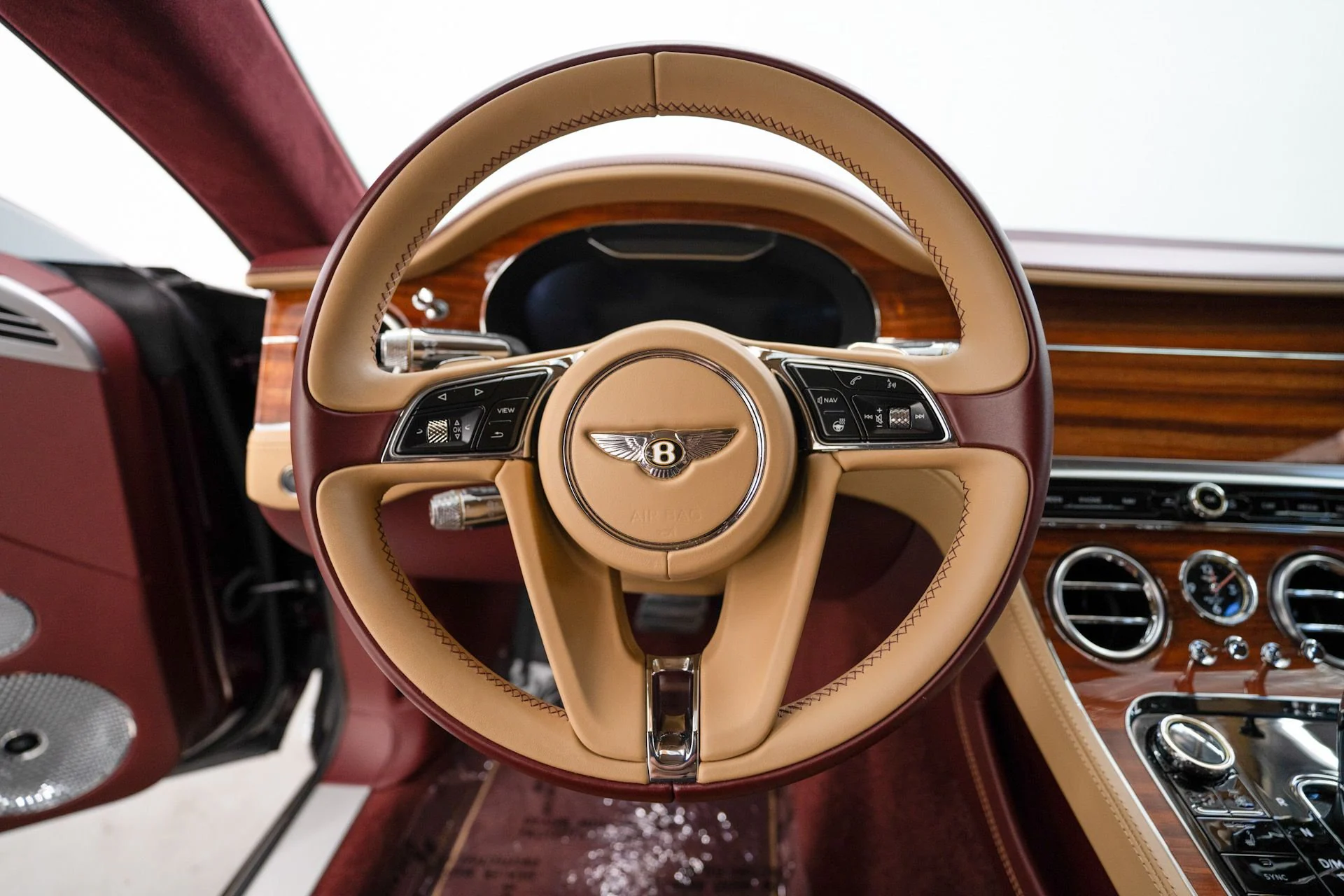 Used 2020 Bentley Continental GT coupe (3)