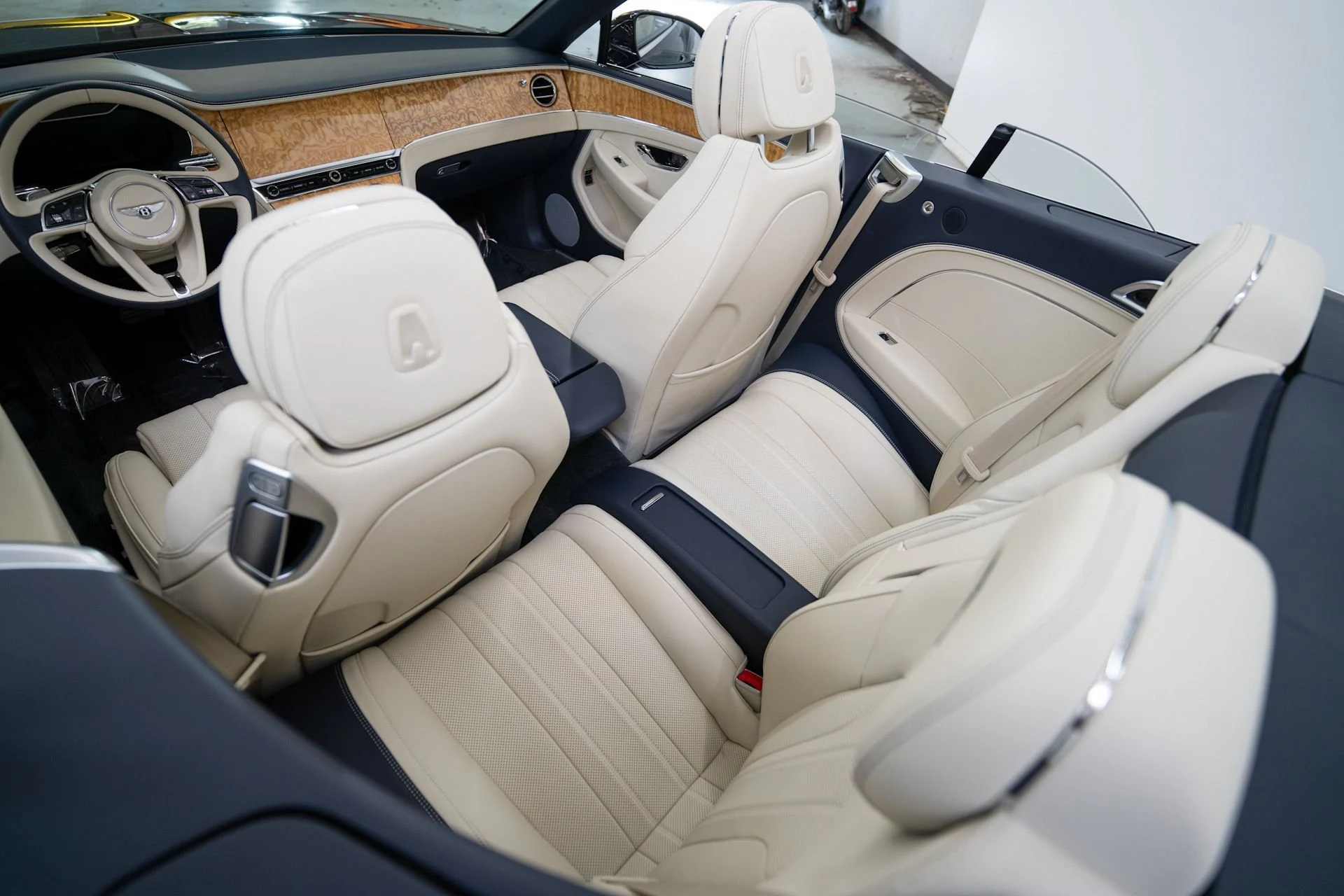 Used 2020 Bentley Continental GTC convertible (15)