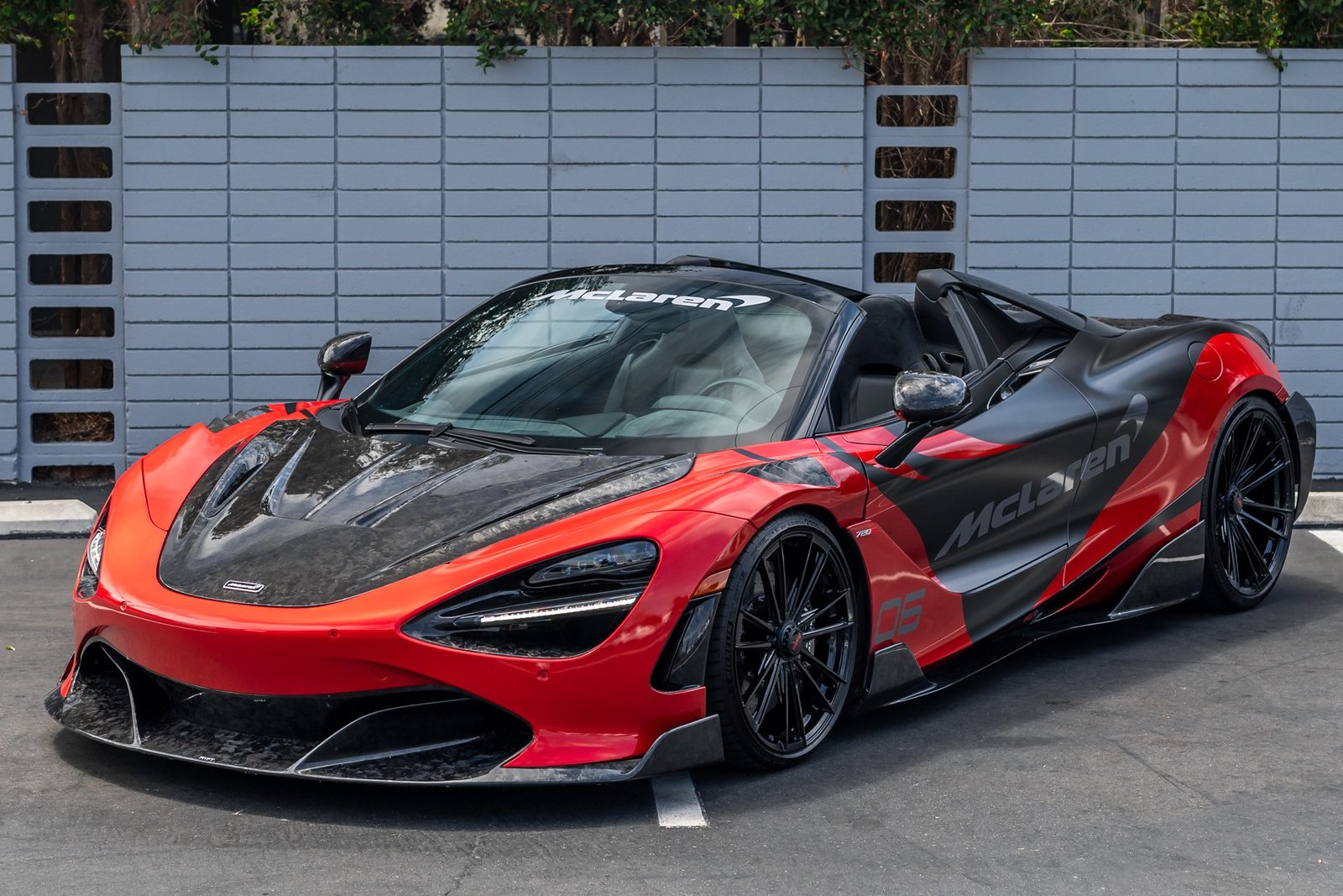 Used 2020 McLaren 720S Spider For Sale (2)