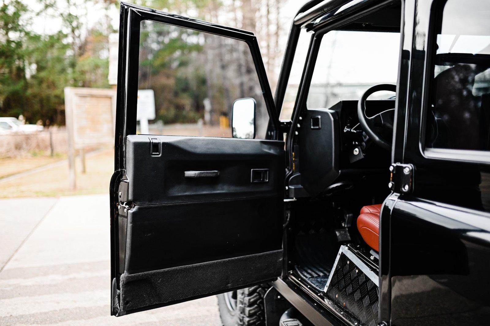 Land rover Defender (15)