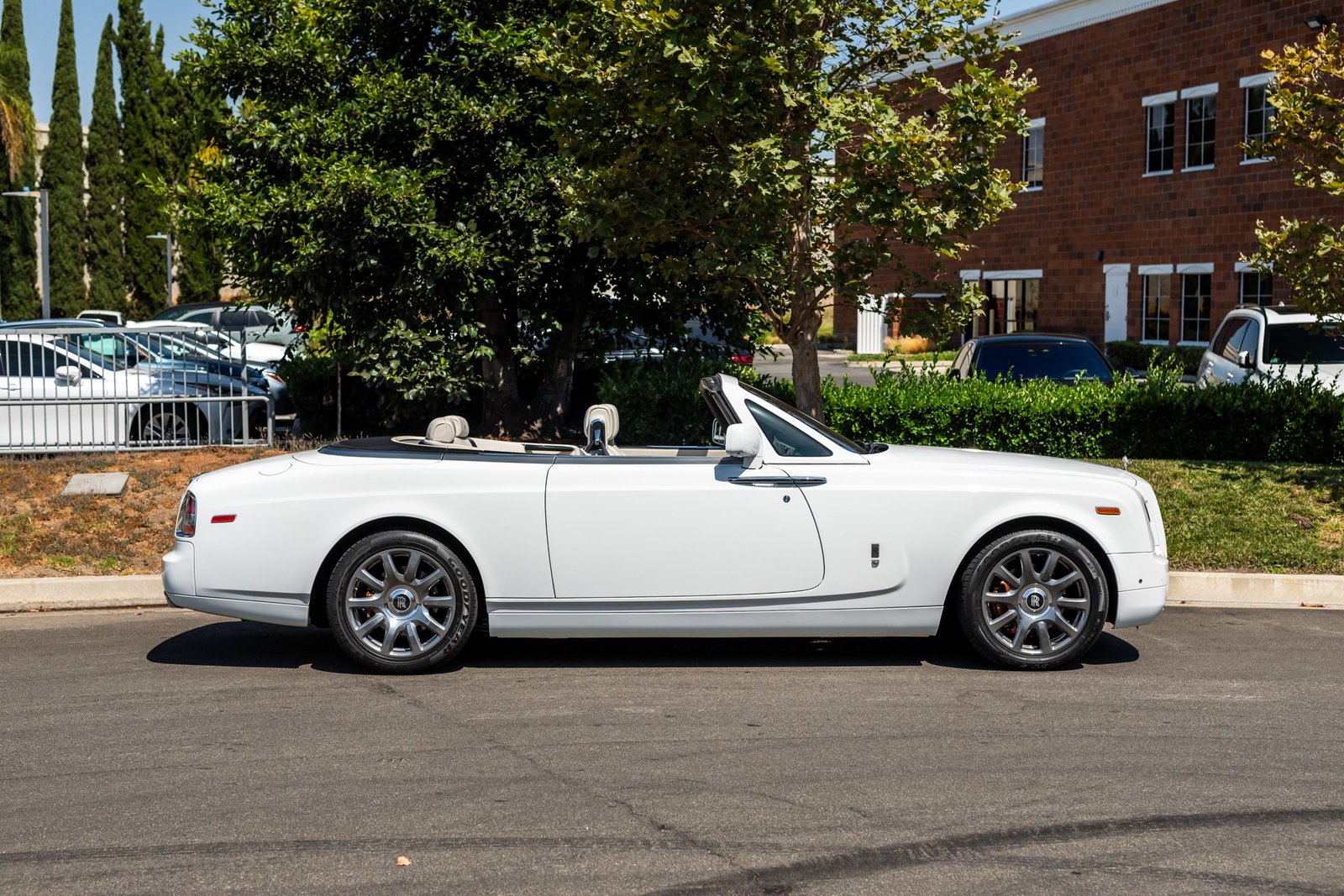 Rolls-Royce Phantom Drophead (3)