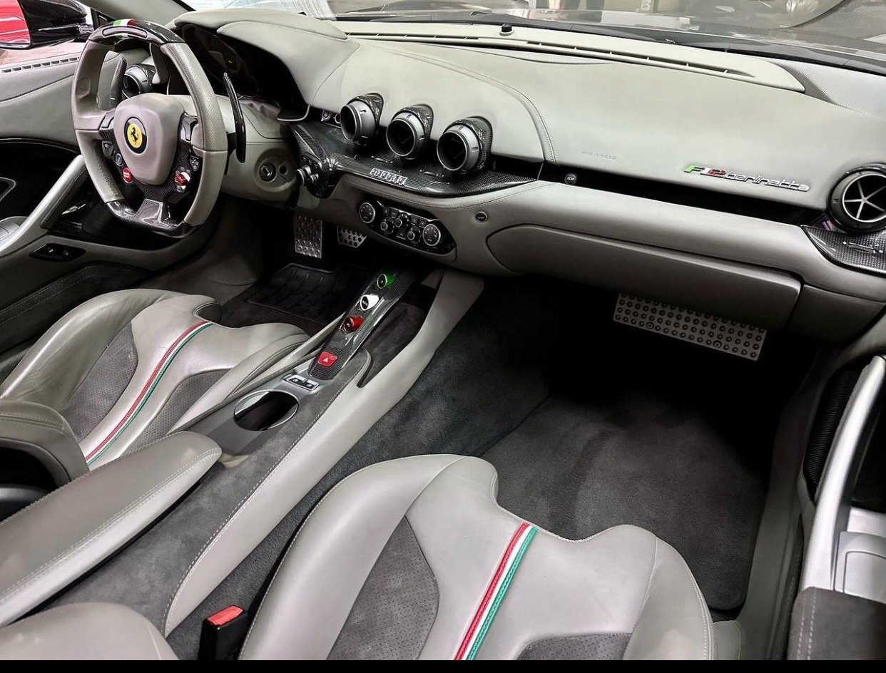 Used-2013-Ferrari-F12berlinetta-1687812896 (3)