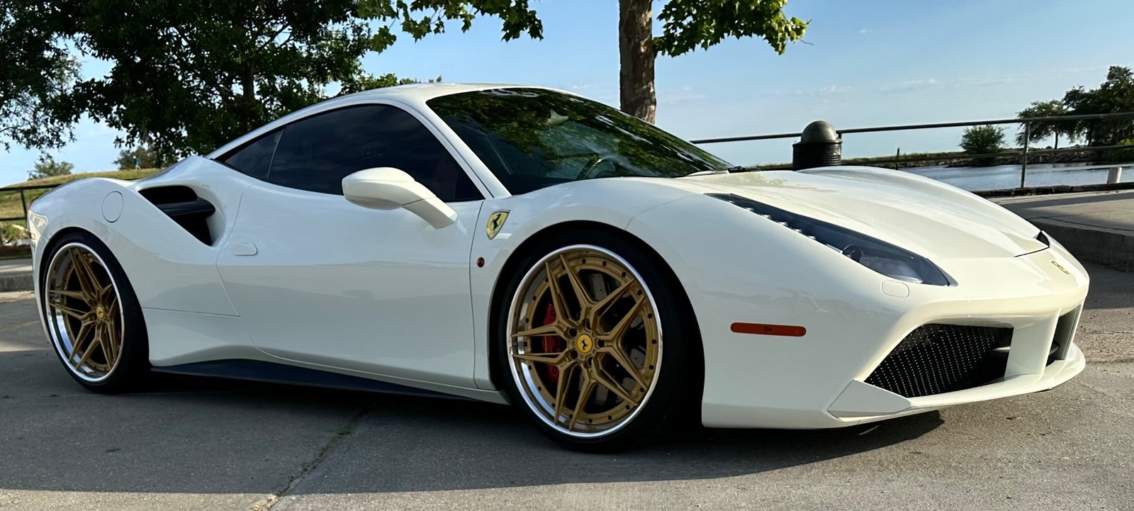 Used-2017-Ferrari-488-GTB-1690408434 (1)