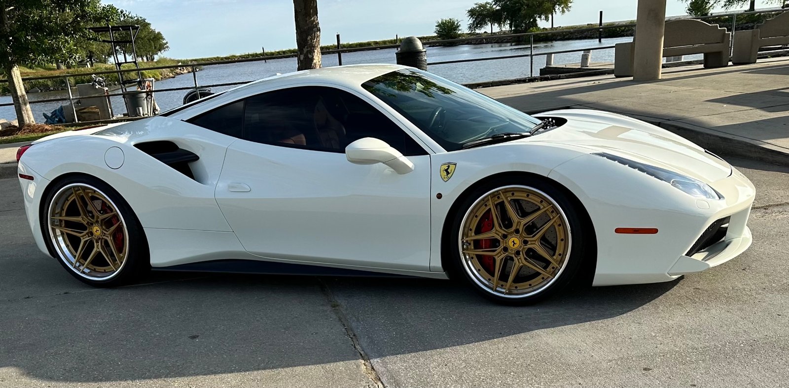 Used-2017-Ferrari-488-GTB-1690408434 (2)