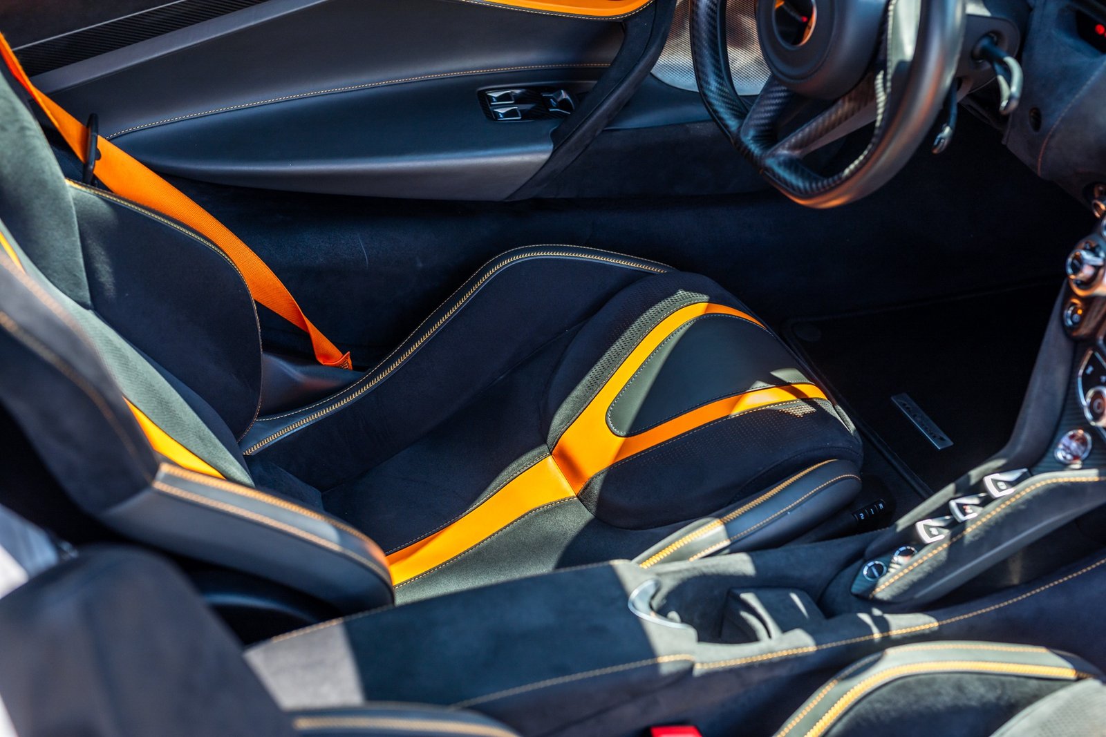 Used 2018 McLaren 720S For Sale (25)
