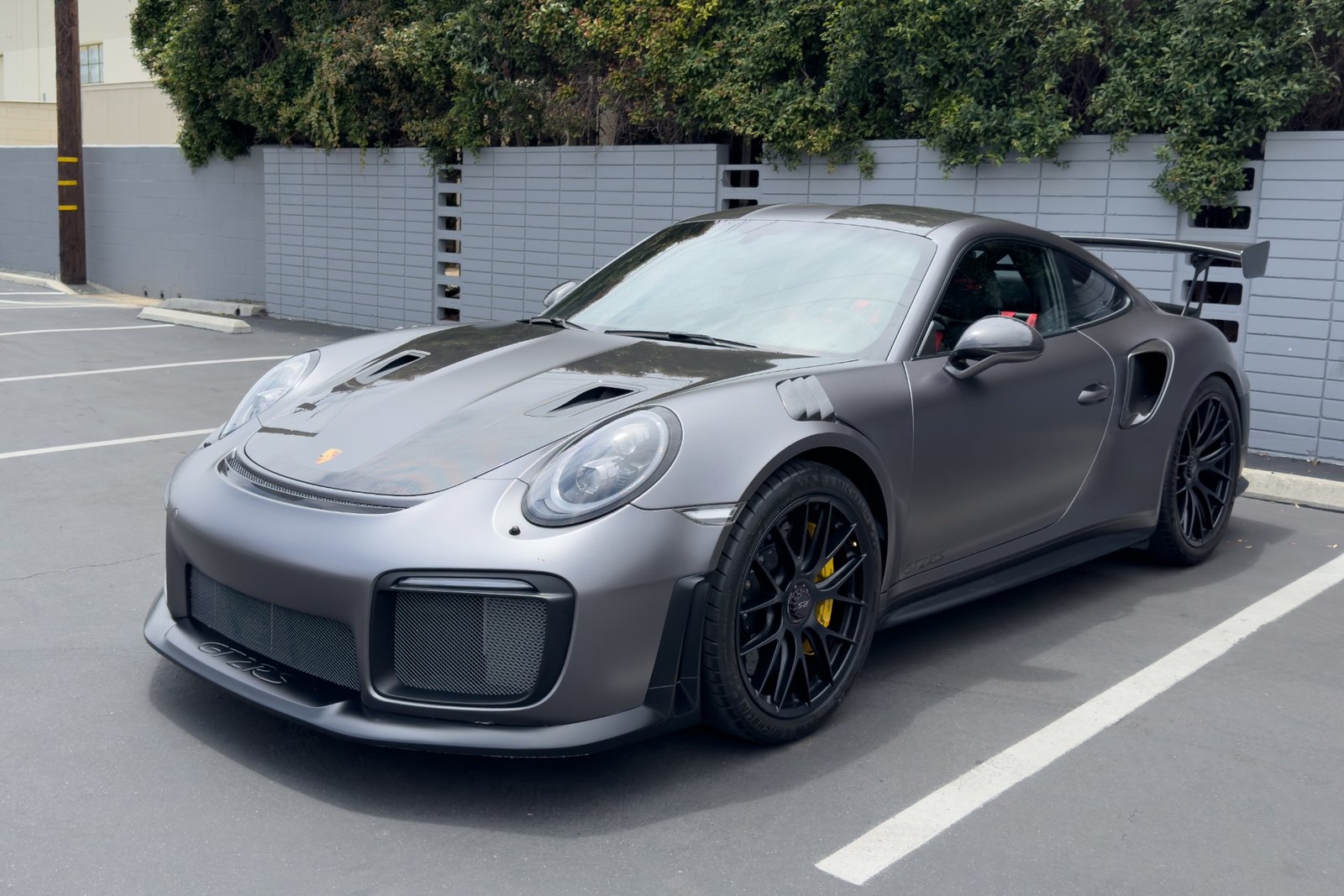 Used 2018 Porsche 911 GT2 RS For Sale (34)