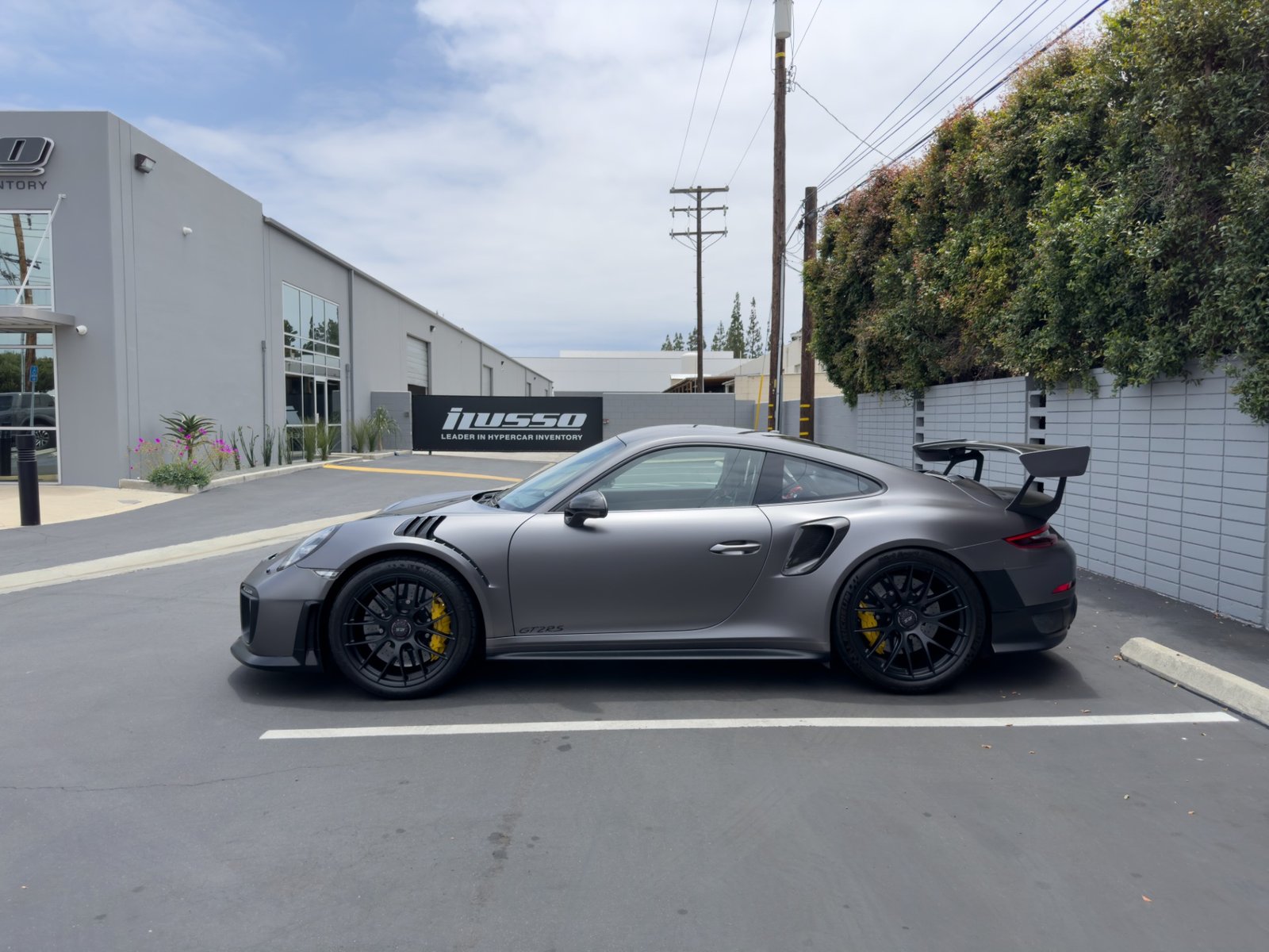 Used 2018 Porsche 911 GT2 RS For Sale (37)