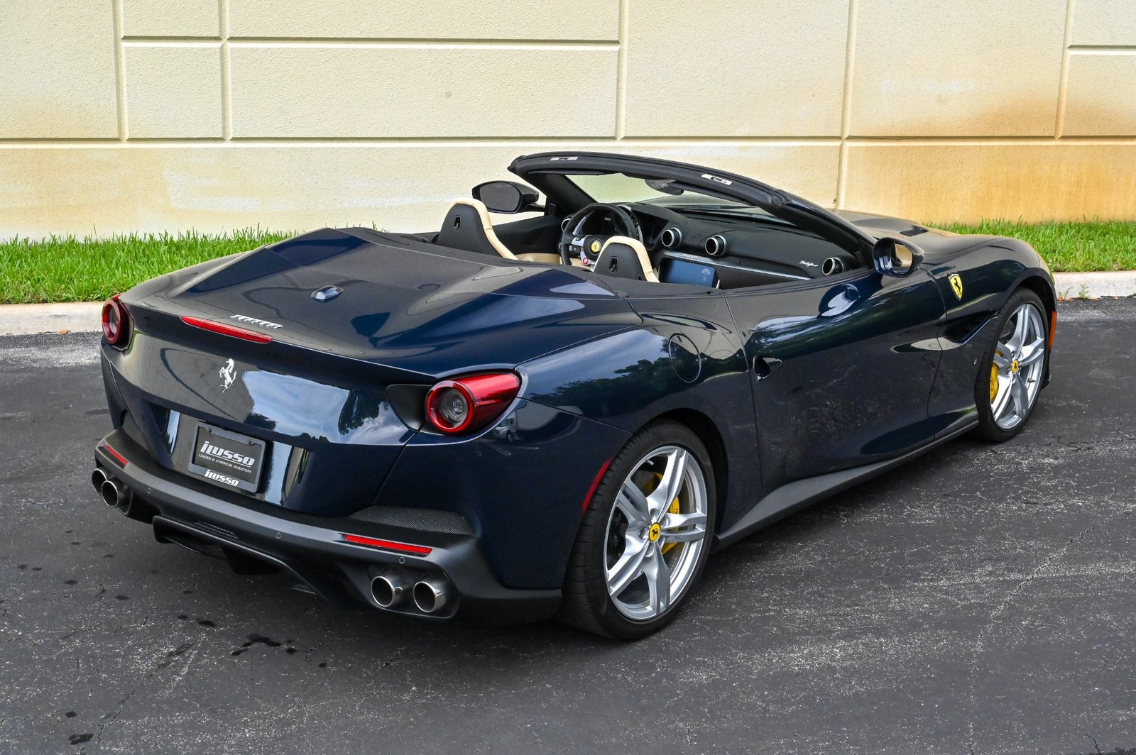 Used-2019-Ferrari-Portofino-1690924278 (2)