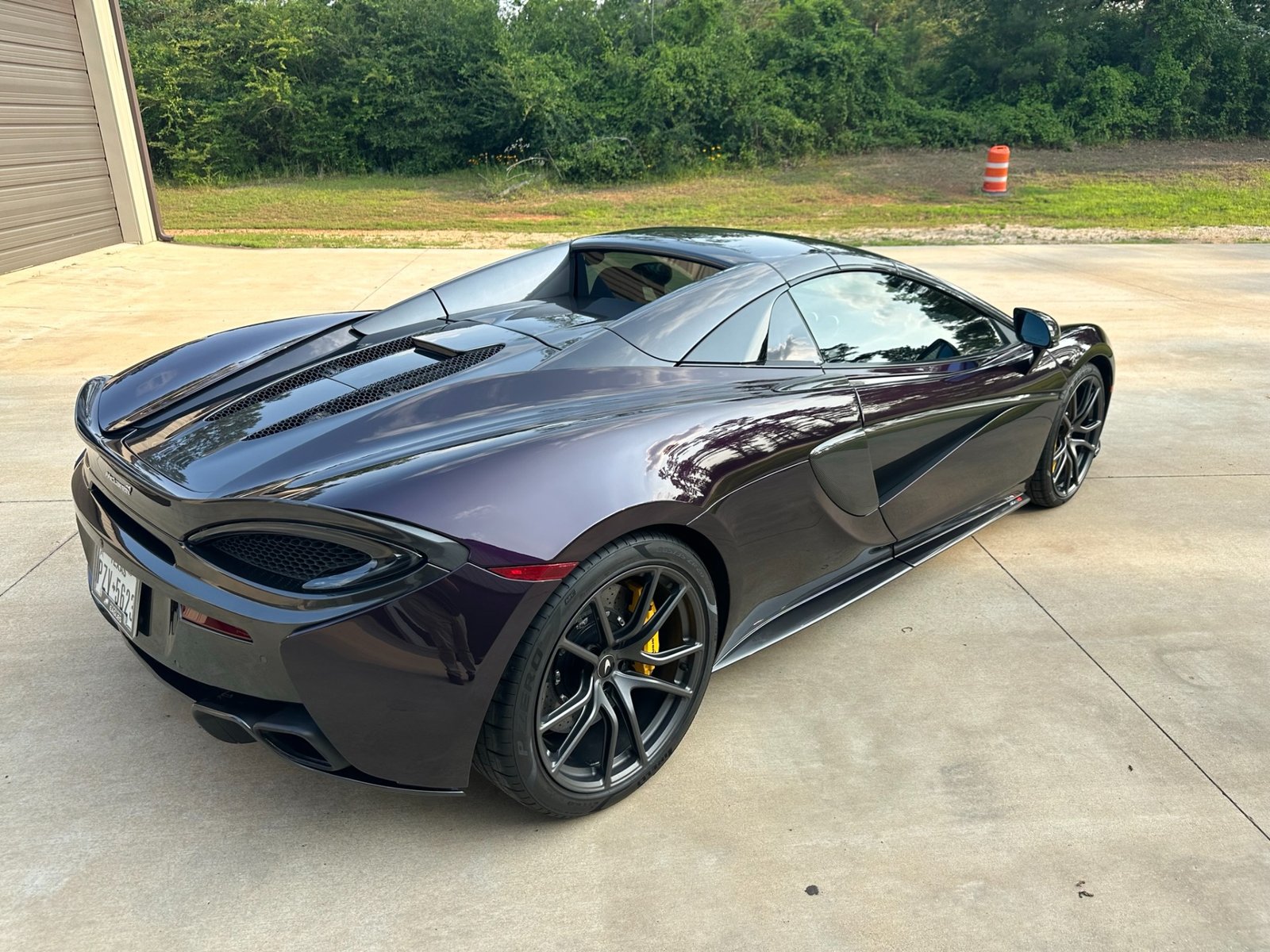 Used 2019 McLaren 570S Spider For Sale (12)