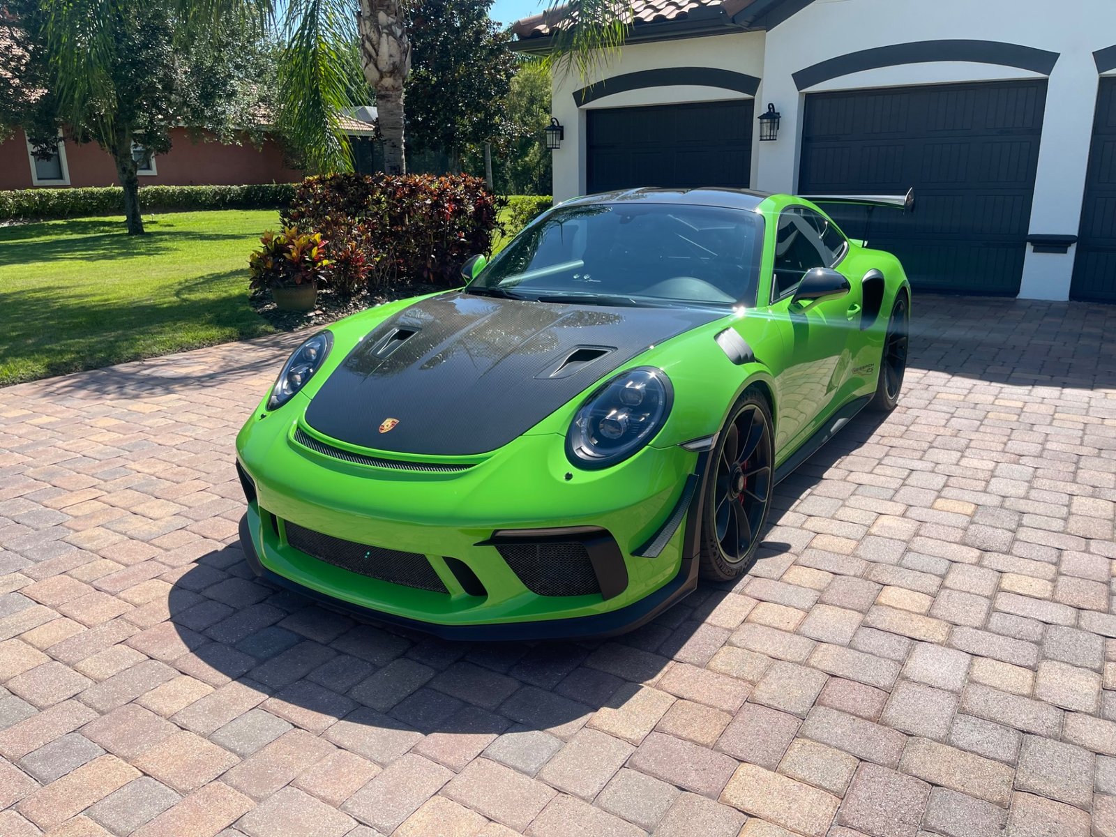 Used-2019-Porsche-911-GT3-RS-1691086576