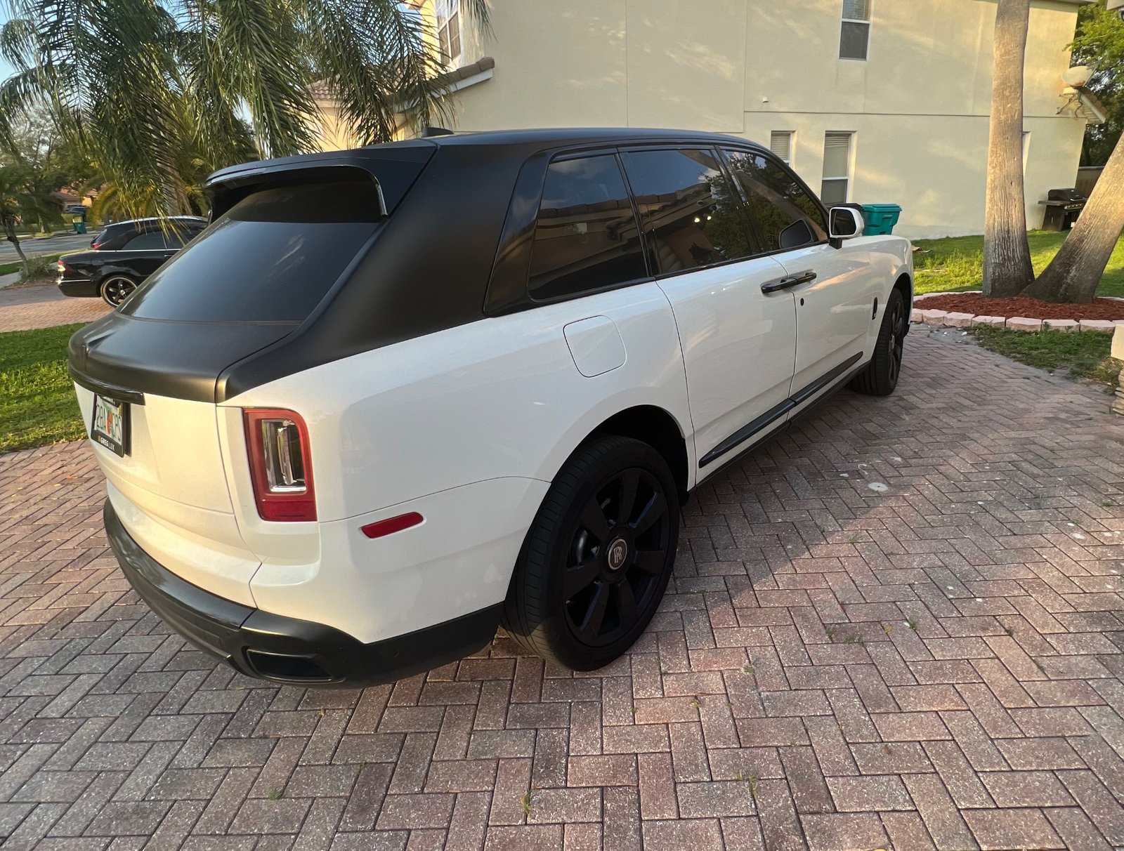 Used 2019 Rolls-Royce Cullinan For Sale (9)