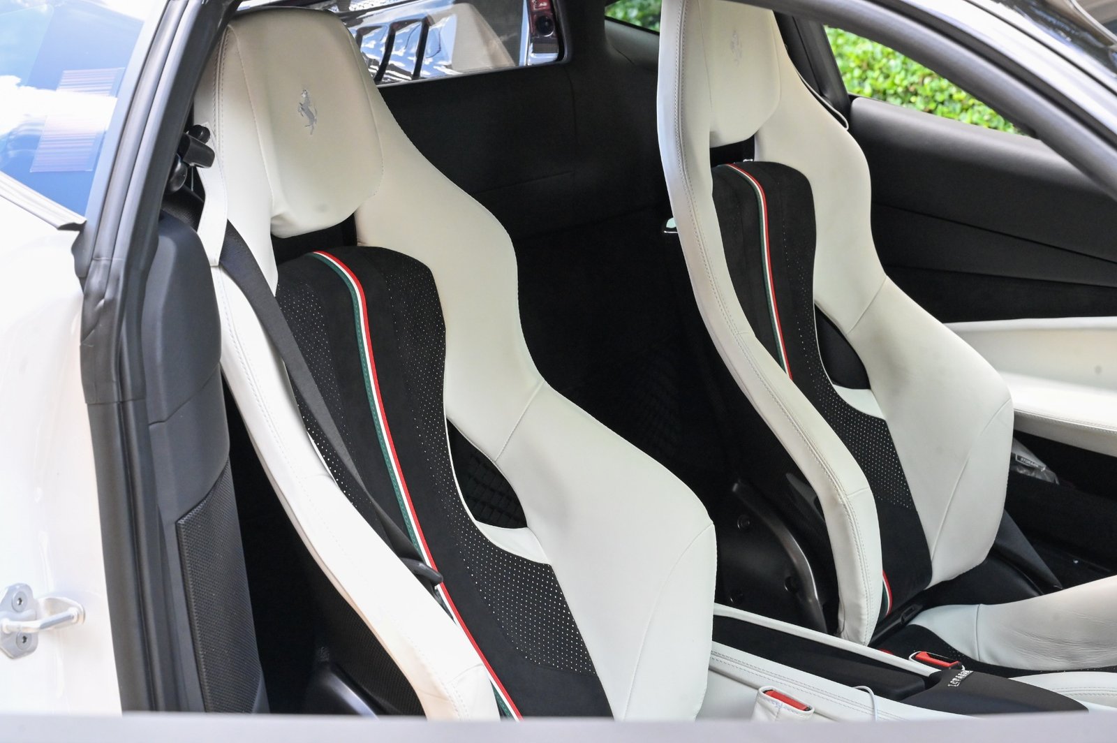 Used 2020 Ferrari F8 Tributo For Sale (44)