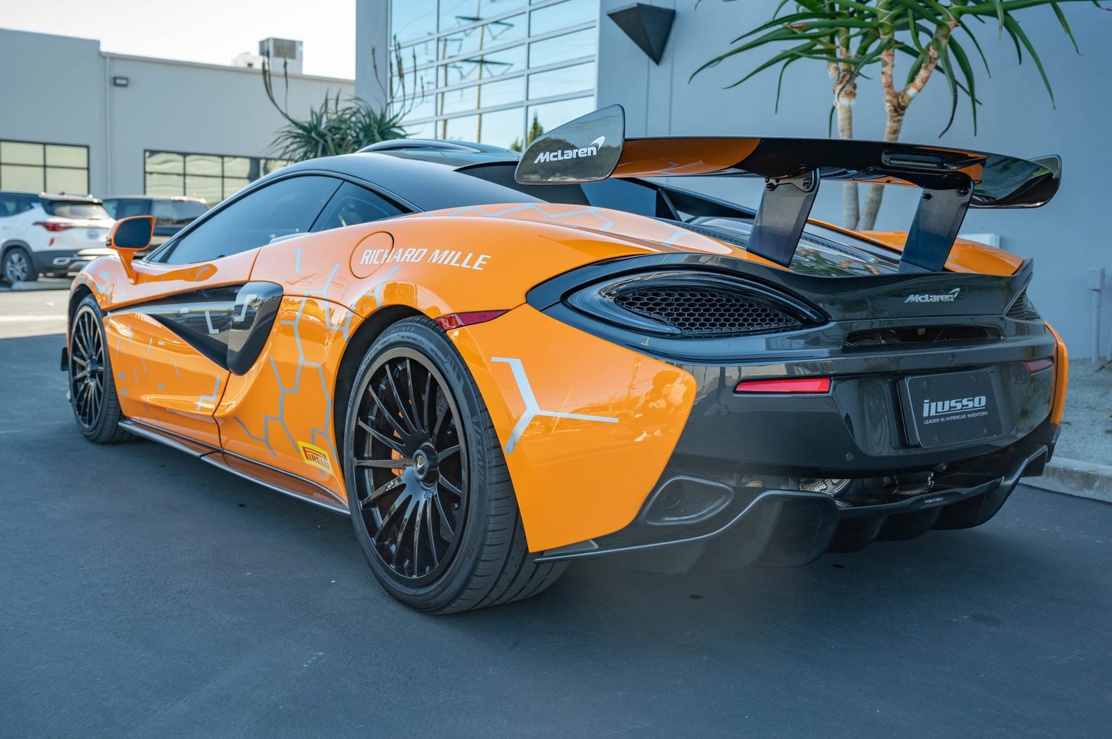 Used-2020-McLaren-620R-1676533202