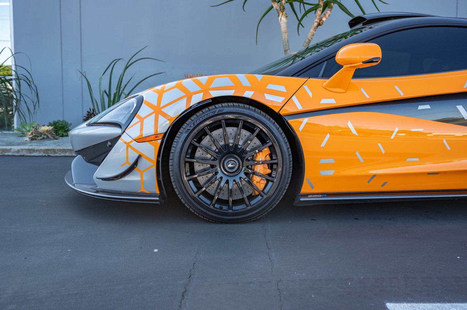 Used-2020-McLaren-620R-1676533207