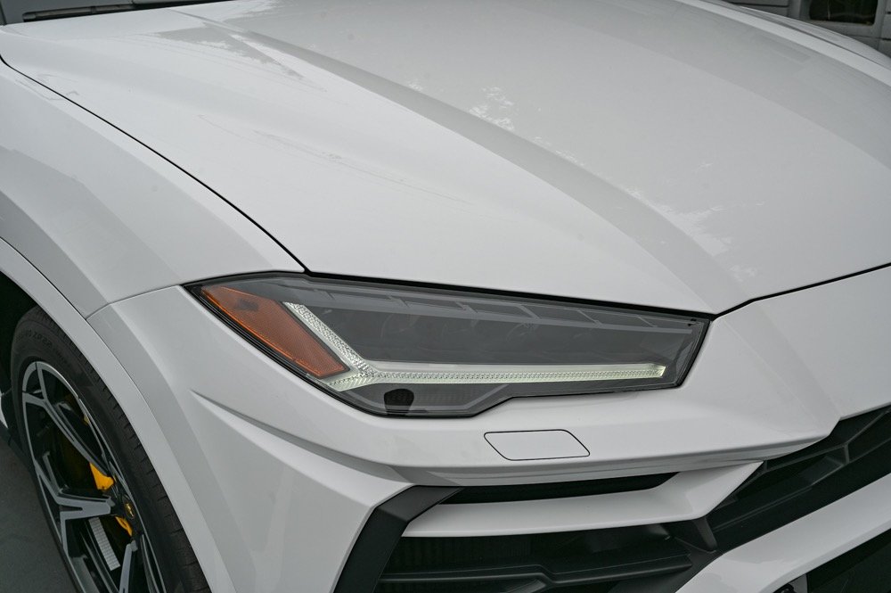 Used-2021-Lamborghini-Urus-1684989915