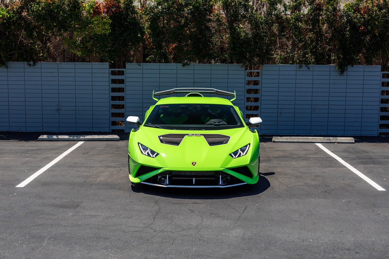 Used 2022 Lamborghini Huracan For Sale (1)