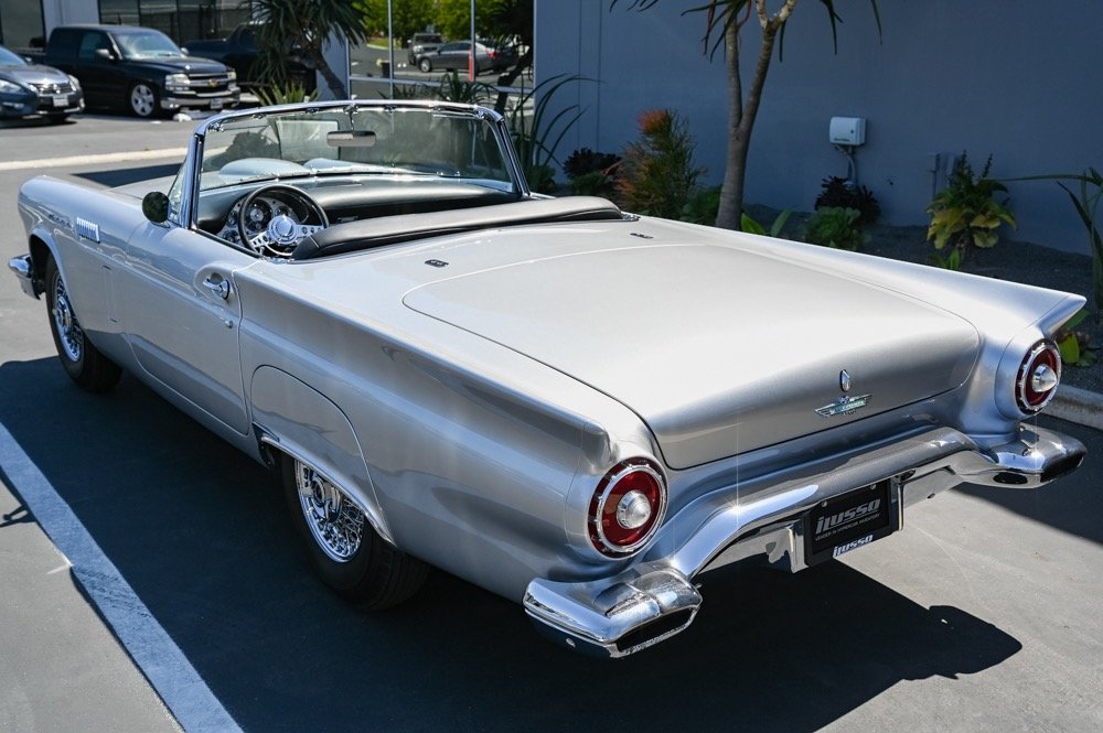 Used 1957 Ford Thunderbird For Sale (26)