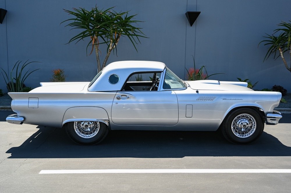 Used 1957 Ford Thunderbird For Sale (33)