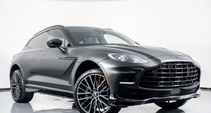 2023 Aston Martin DBX For Sale (44)