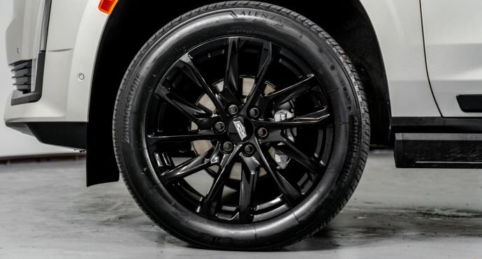 2023 Cadillac Escalade ESV – 4WD Sport Platinum Diesel For Sale (33)