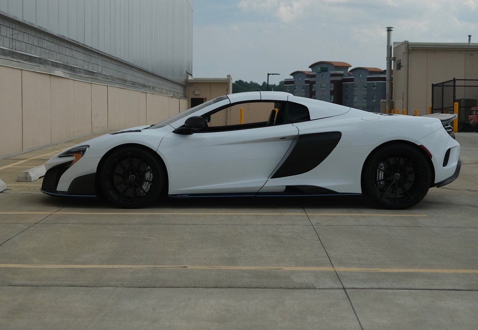 Used 2016 McLaren 675LT Spider For Sale (8)