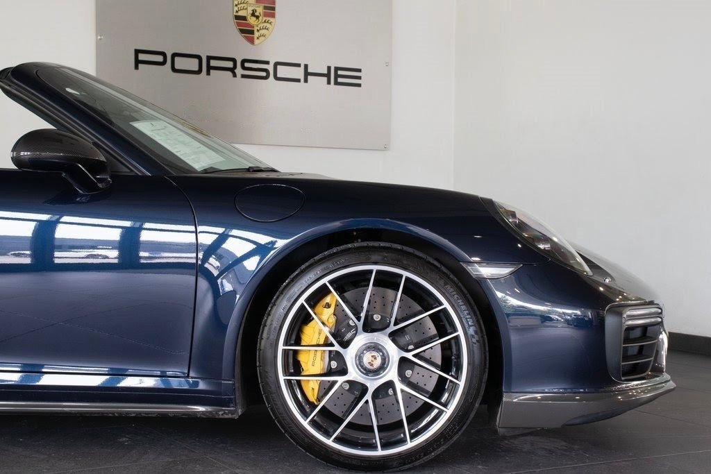 Used 2018 Porsche 911 For Sale (2)