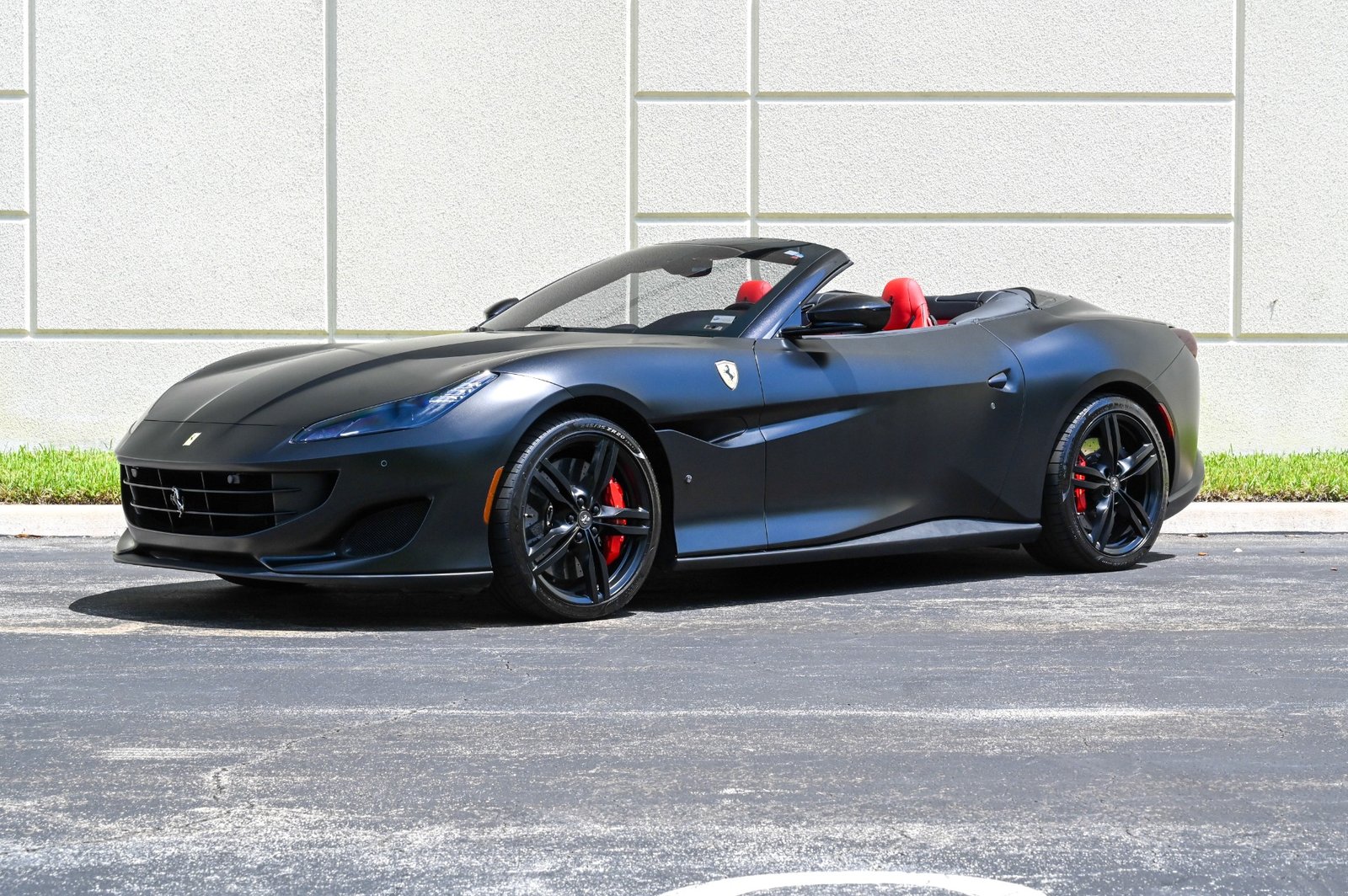 Used 2019 Ferrari Portofino For Sale (33)