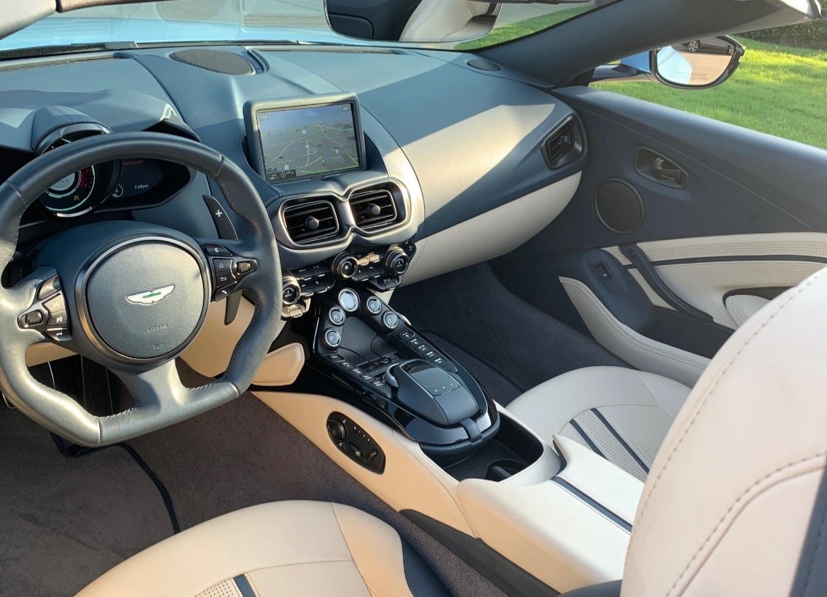 Used 2021 Aston Martin Vantage For Sale (9)