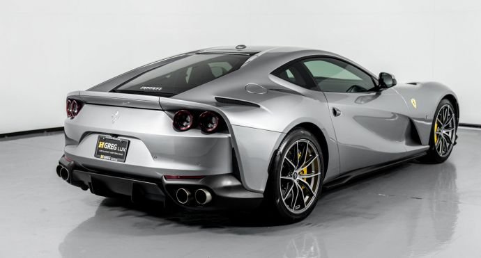 2019 Ferrari 812 Superfast For Sale (10)