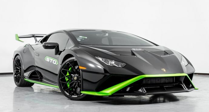 2022 Lamborghini Huracan STO For Sale (36)