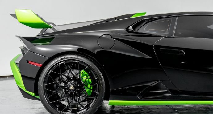 2022 Lamborghini Huracan STO For Sale (6)