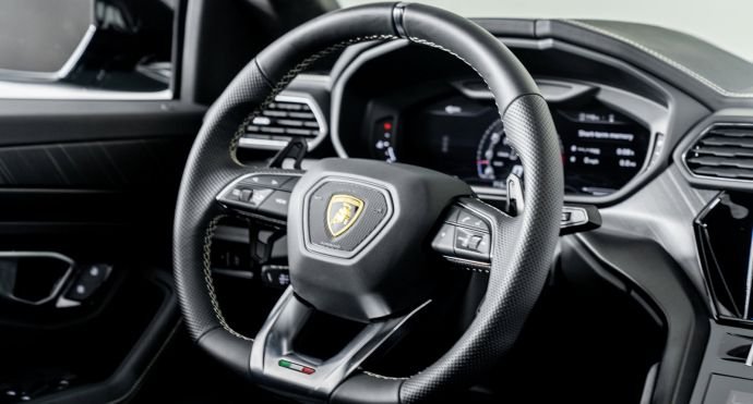 2022 Lamborghini Urus – Graphite Capsule For Sale (15)