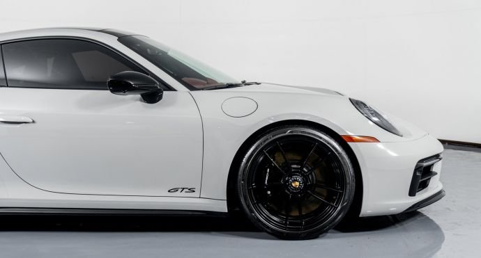 2022 Porsche 911 Carrera GTS For Sale (9)